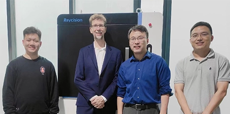 Internationally Renowned Medical Physics Expert Professor Eric Ford Visits Raycision